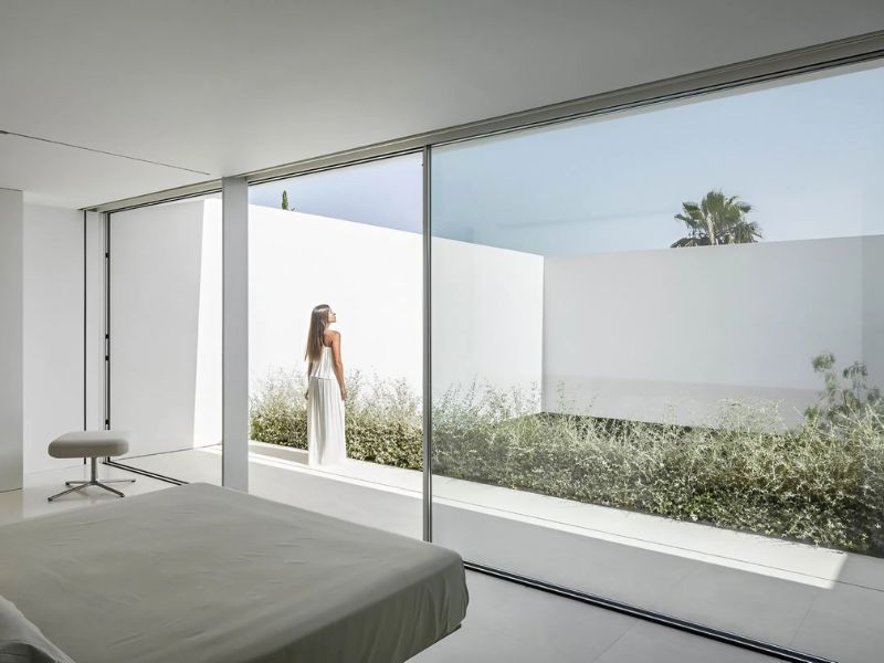 Bí mật đằng sau sức hút của cửa lùa ngoại thất Slim Panorama Kogen